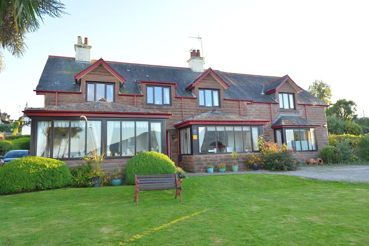 Dunvegan House photo 2