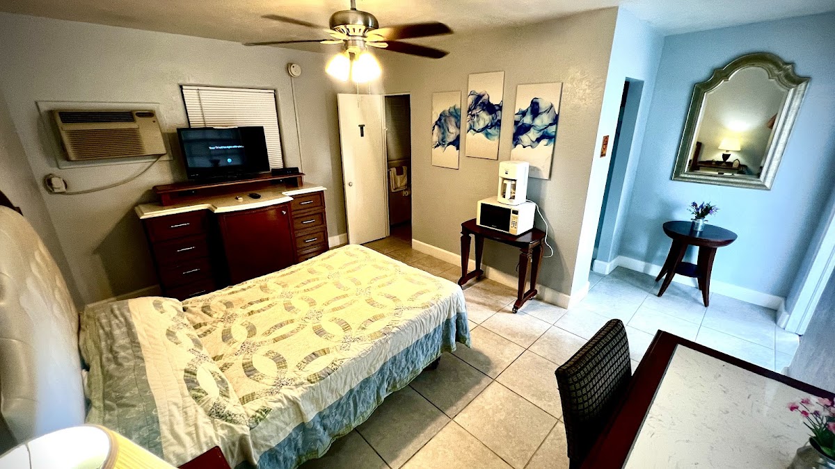 Ocean Air Studio Apartments photo 3