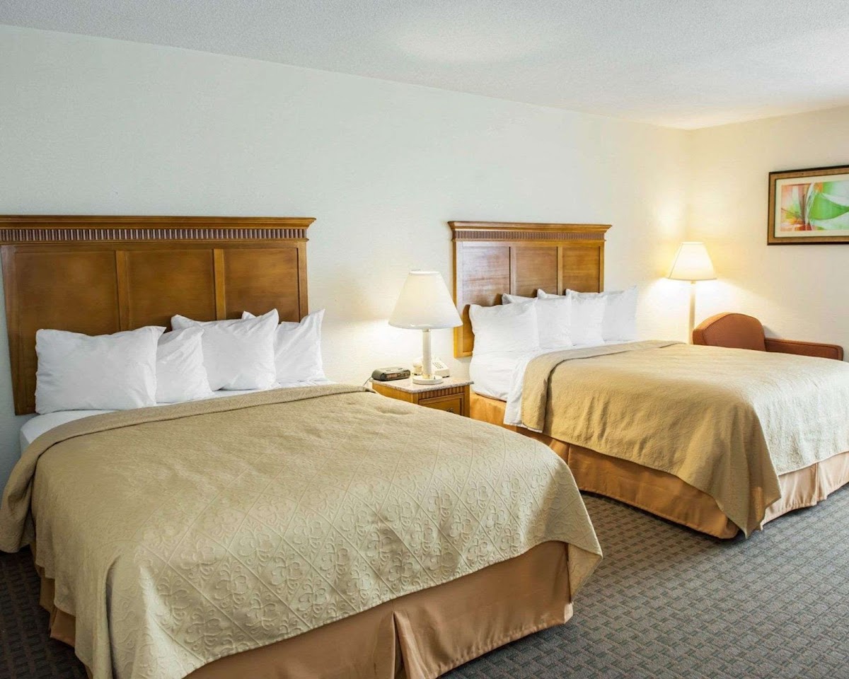 Quality Inn & Suites Indianapolis Northwest photo 2