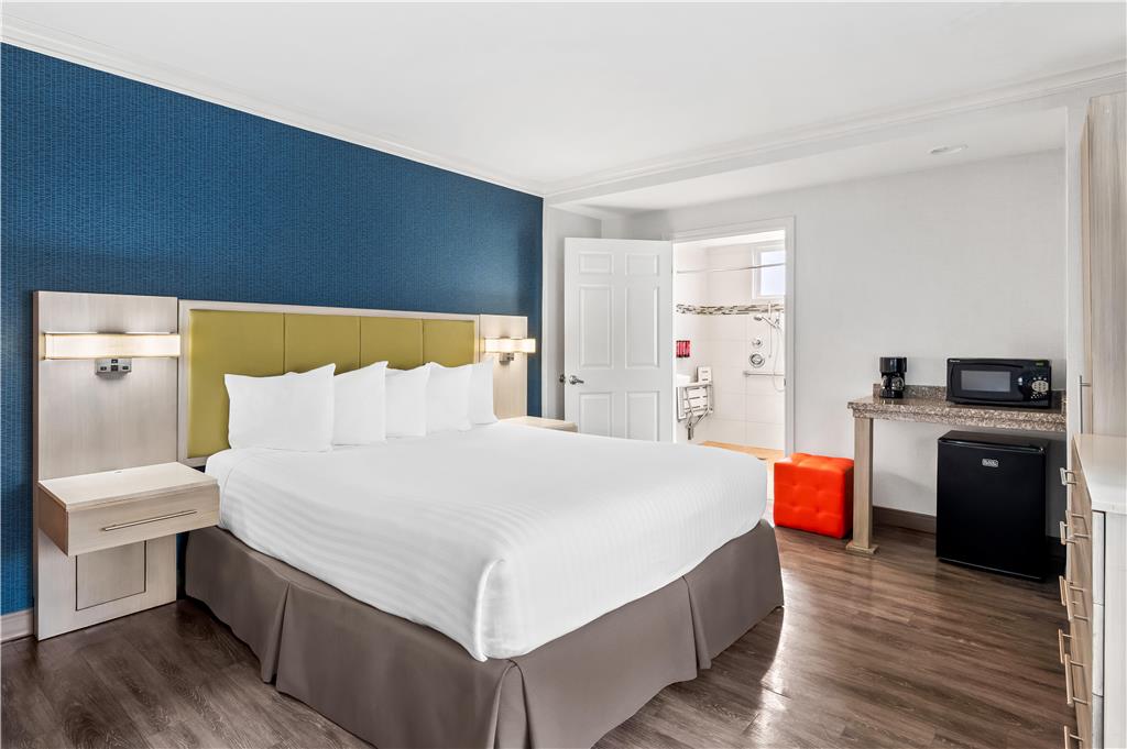 SureStay by Best Western Santa Monica photo 2