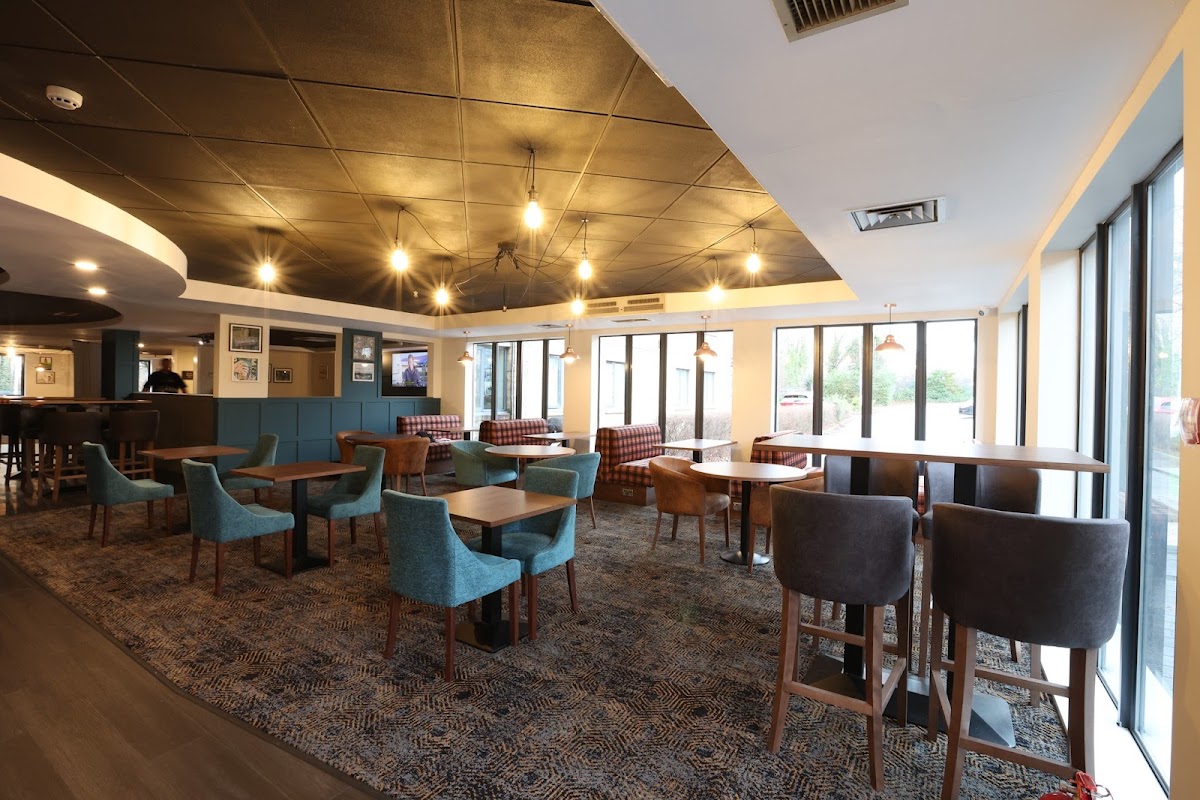 Knowsley Inn and Lounge photo 3