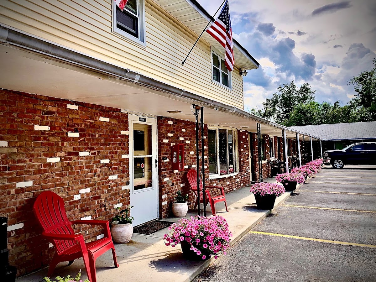 Rolling Hills Motel