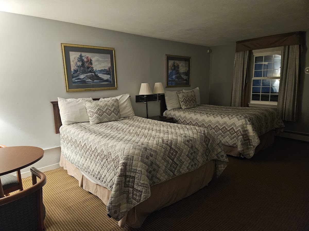 Clinton Motel photo 2