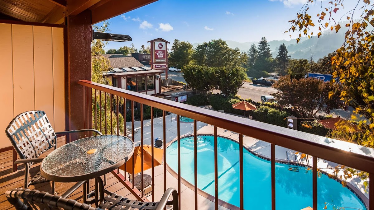 Best Western Plus Humboldt House Inn photo 3