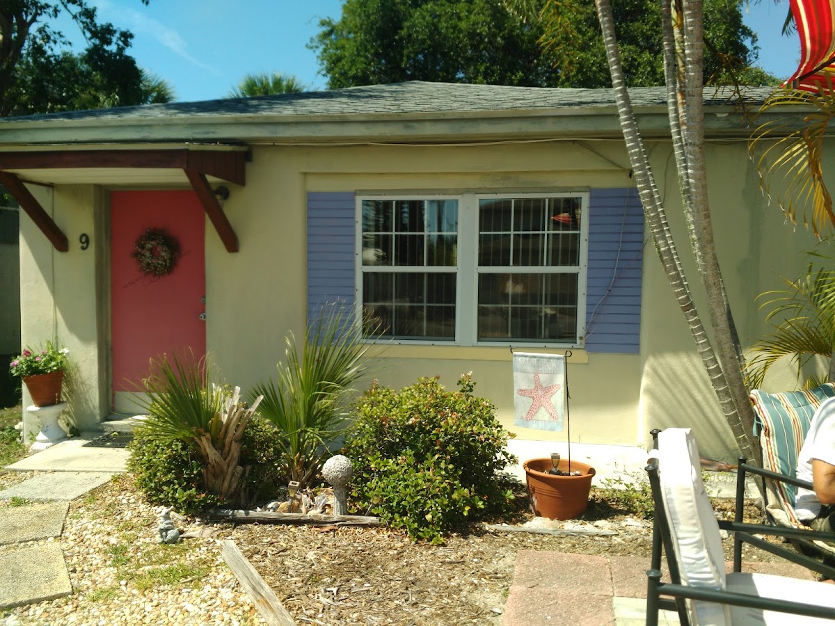 Sea Star Motel