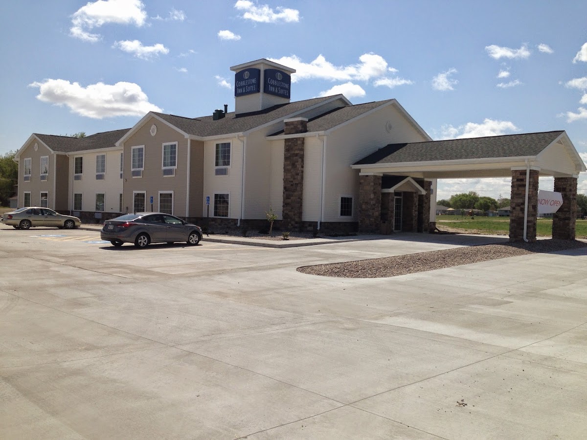 Cobblestone Inn & Suites - Schuyler photo 2