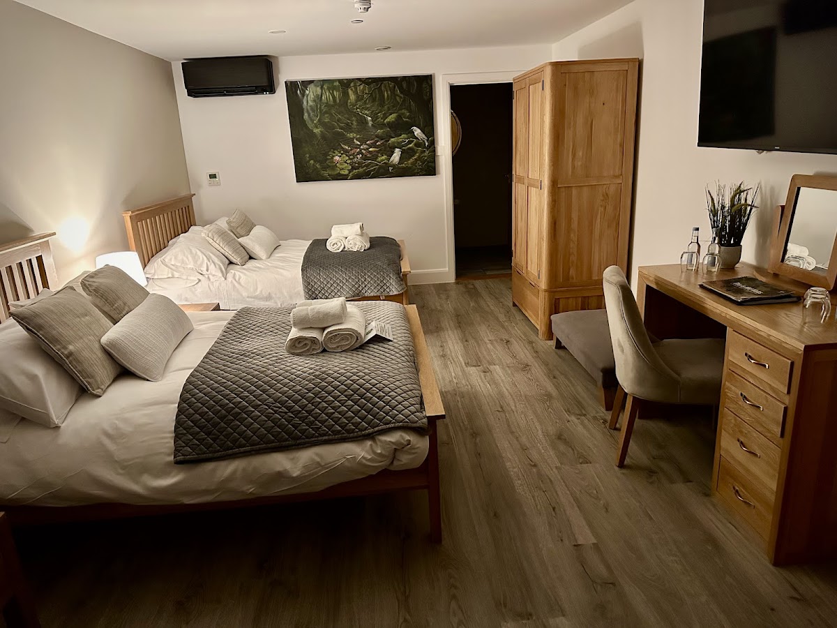 The Sleeping Giant Hotel