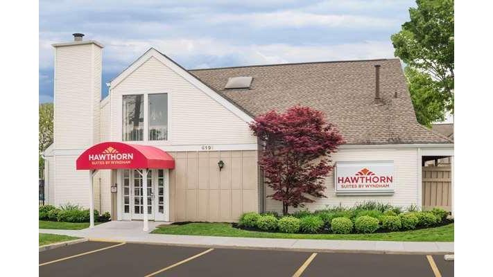 Hawthorn Extended Stay by Wyndham Columbus North