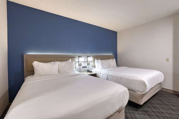Comfort Suites Milwaukee Airport photo 2