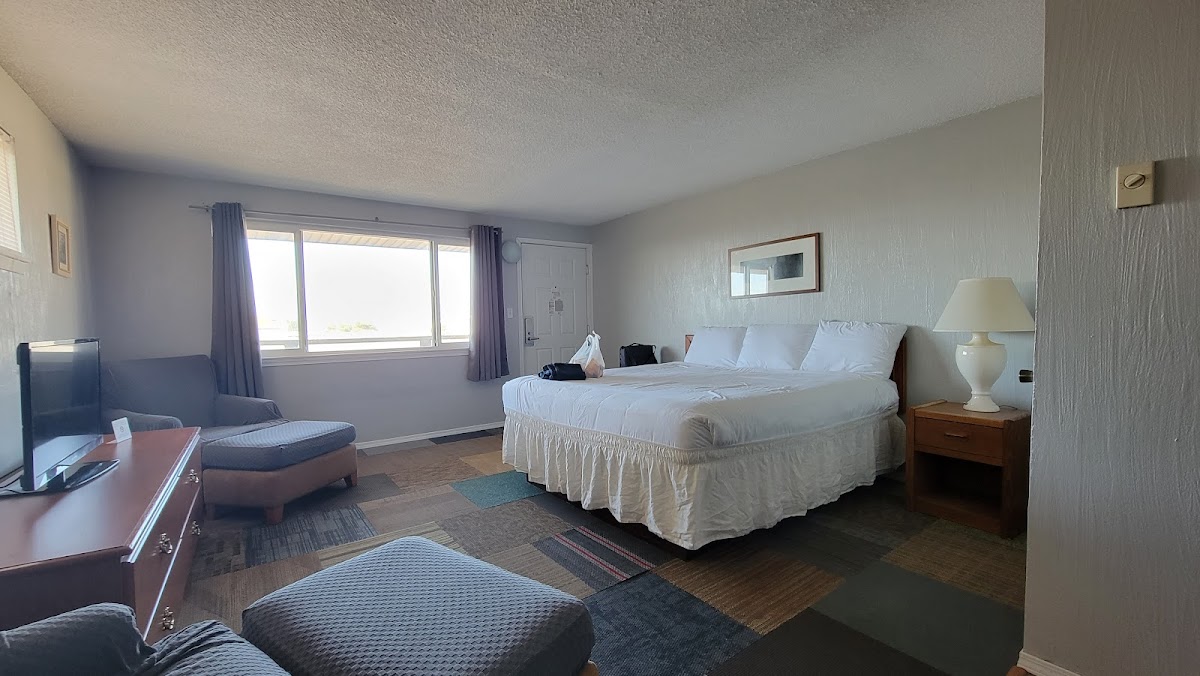 Ocean Shores Inn & Suites photo 2