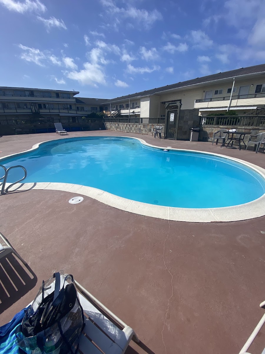 Ocean Shores Inn & Suites photo 3