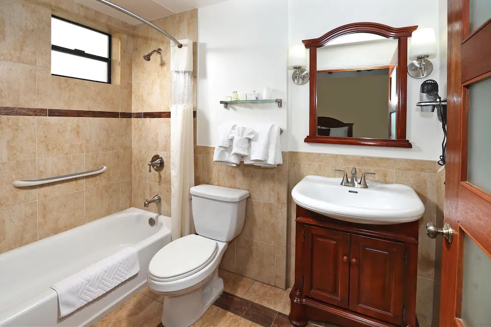 Brand Plaza Hotel photo 3
