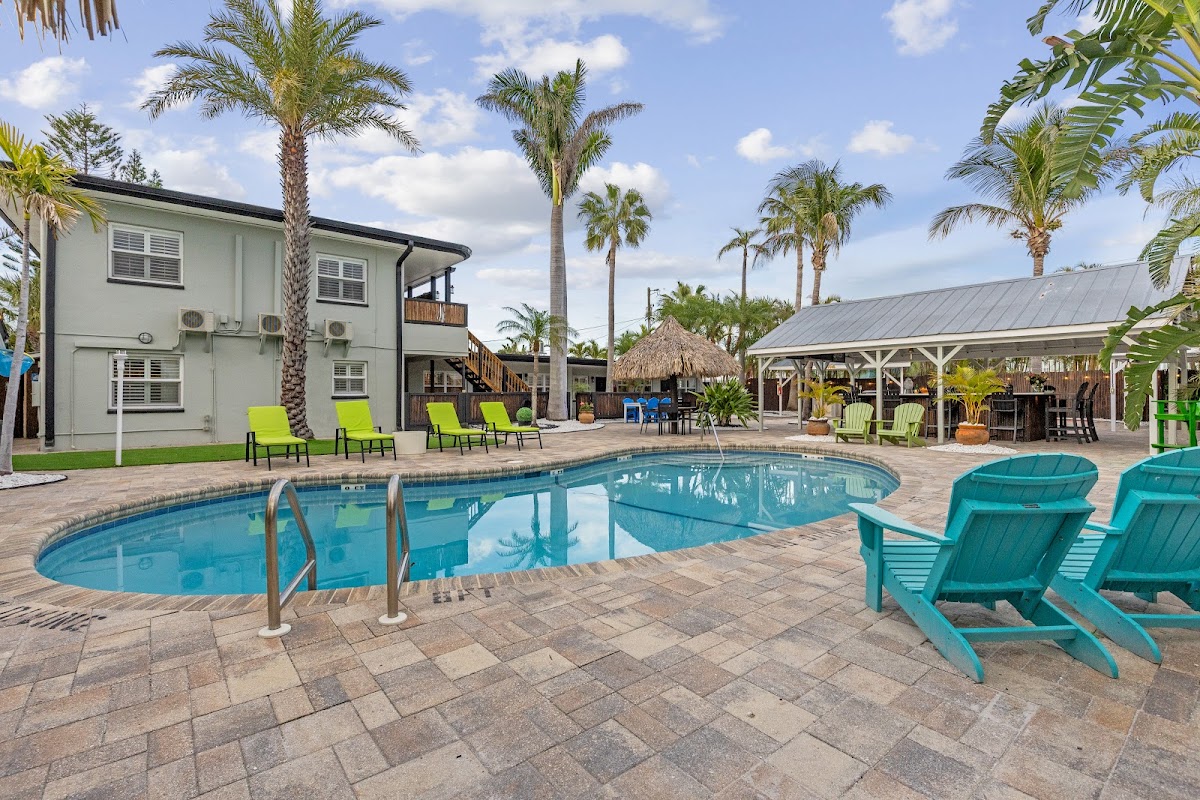 Coconut Grove Resort