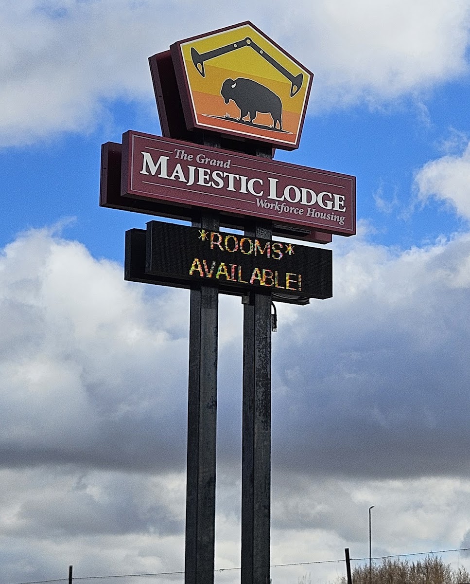 The Grand Majestic Lodge photo 2