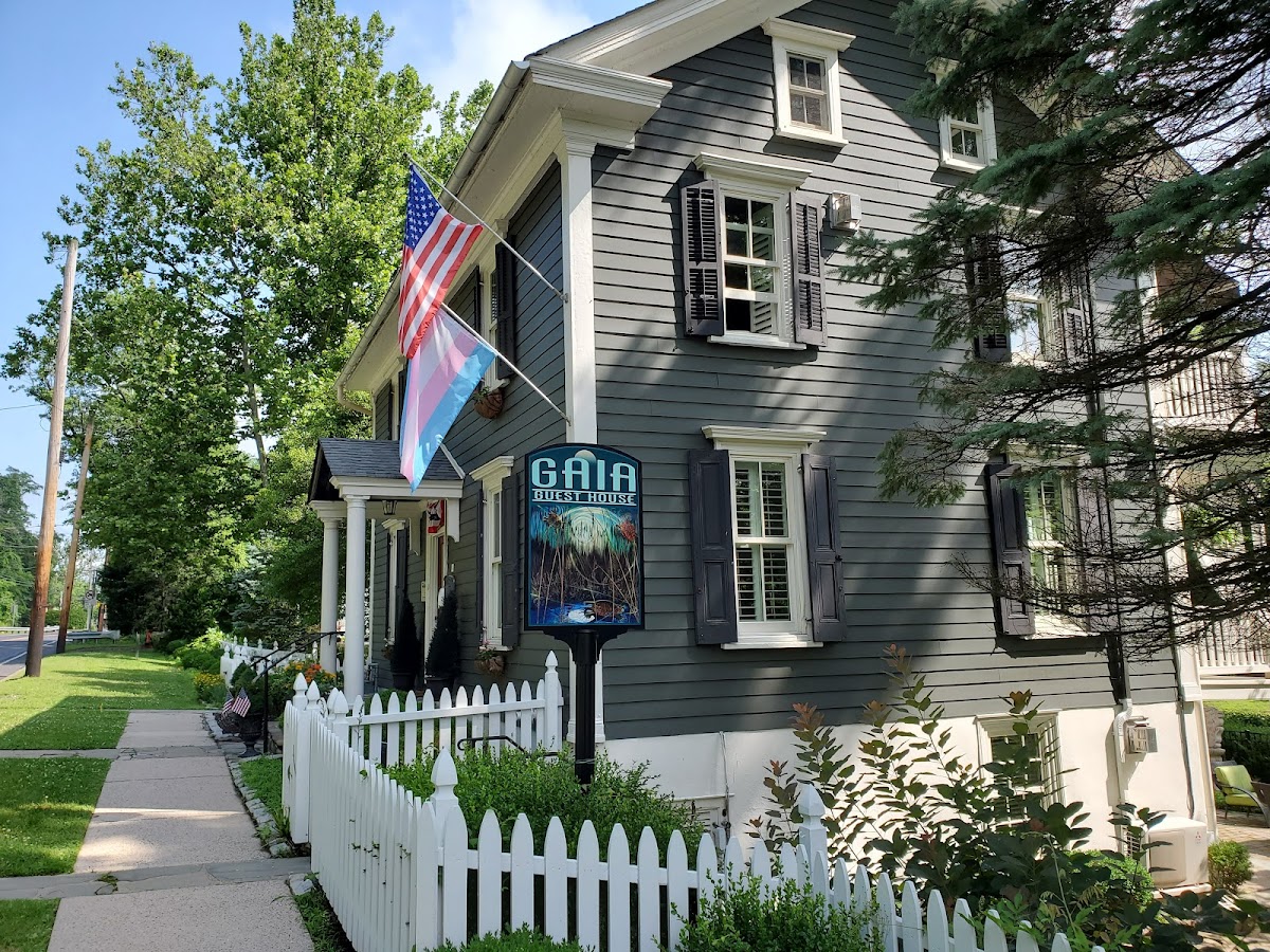 GAIA Guest House photo 3
