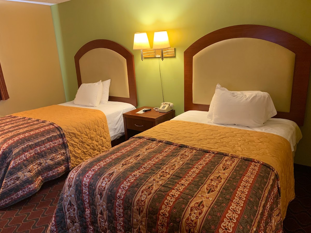 PATRIOT INN photo 2
