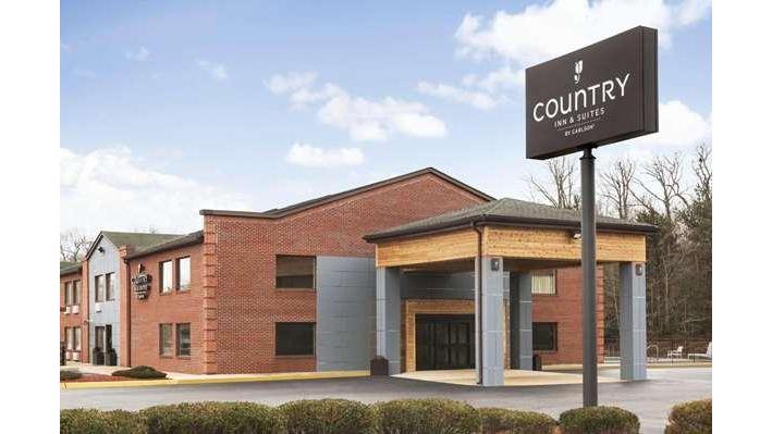 Country Inn & Suites by Radisson, Dahlgren-King George, VA