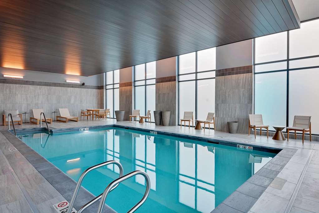 Hampton Inn Salem Boston photo 3