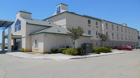 Motel 6 Lemoore, CA