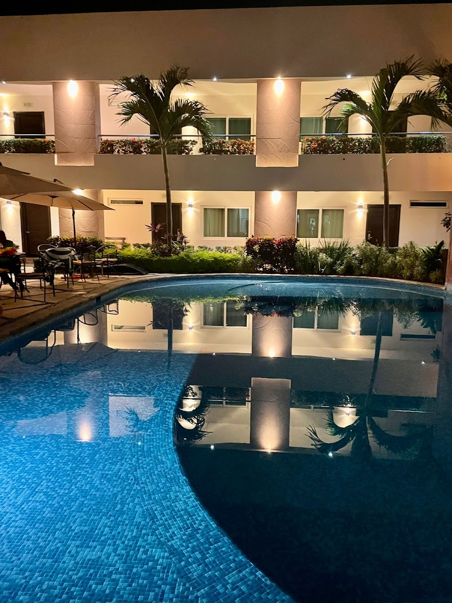 Luxury Hotel Inn photo 3