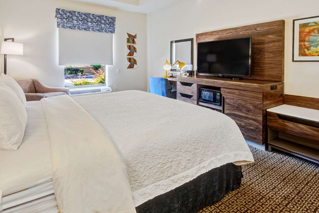 Hampton Inn Van Buren photo 2