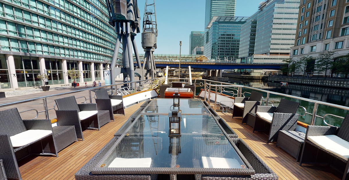 Absolute Pleasure Yacht