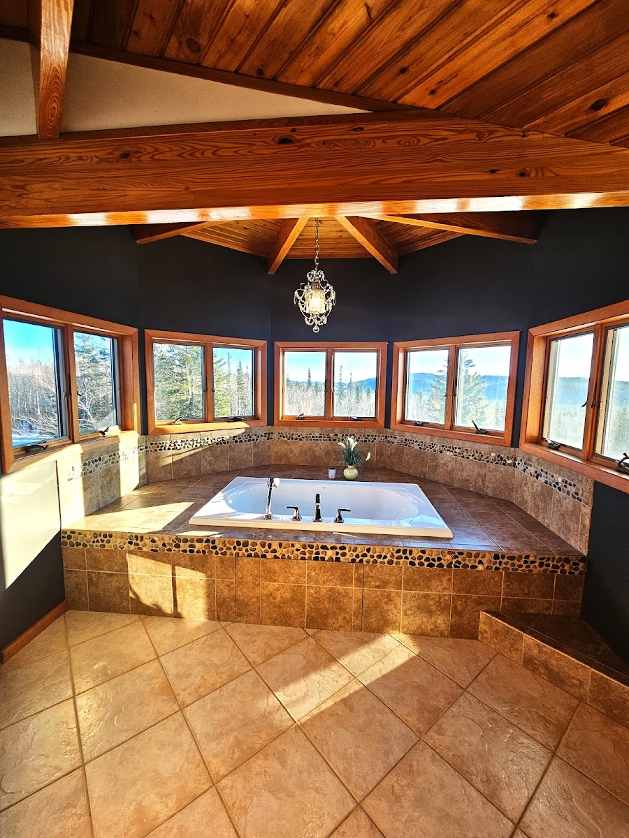Bear Mountain Lodge Maine photo 3
