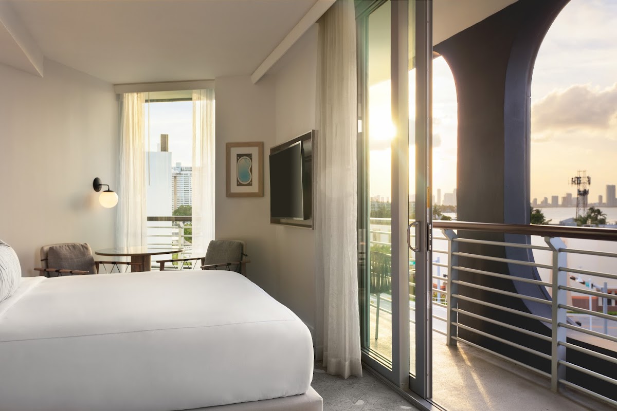 Kimpton Hotel Palomar South Beach photo 2