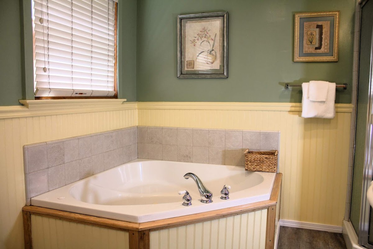 Elliott House Boutique Inn photo 3