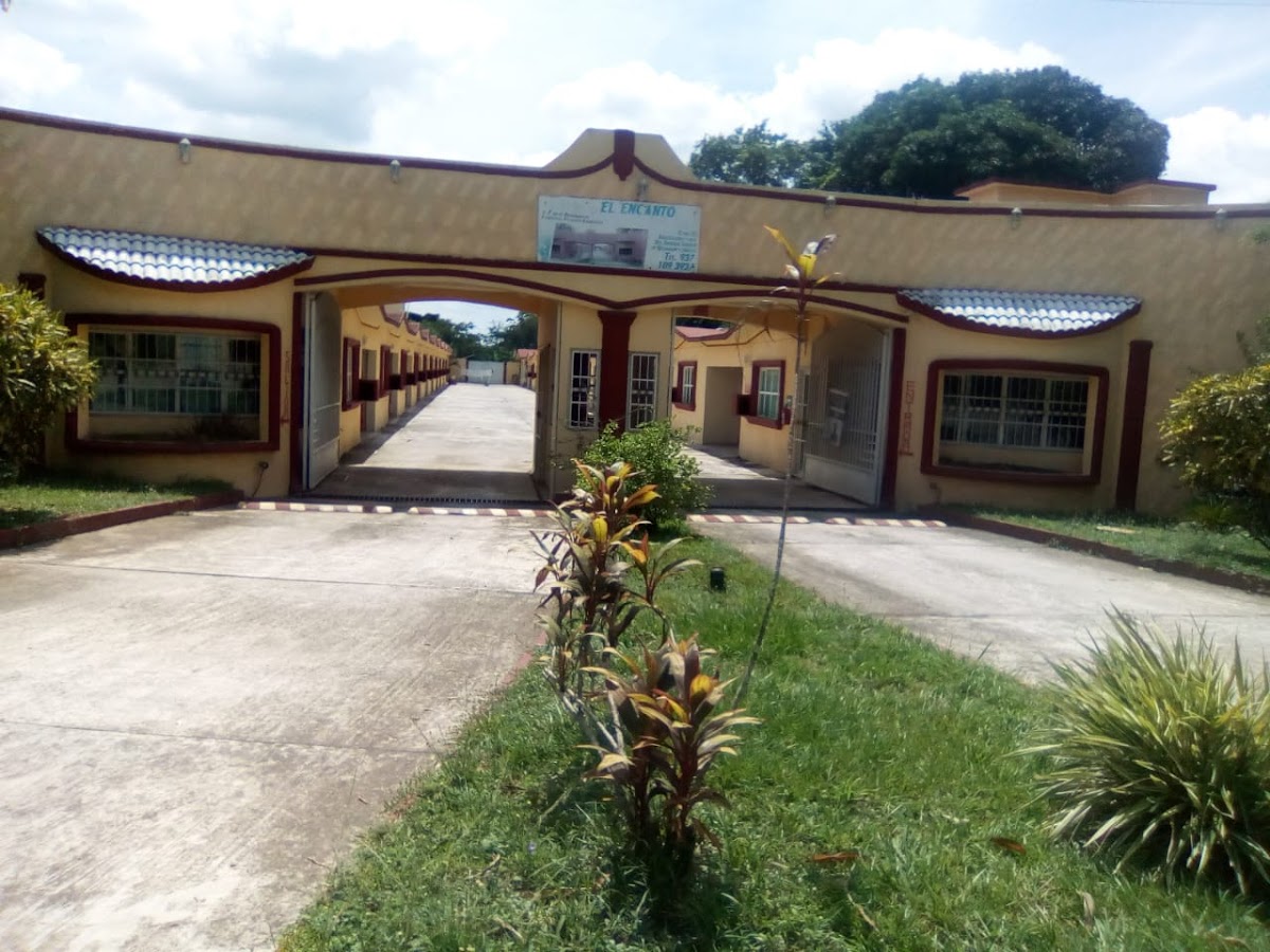 Auto Hotel El Encanto