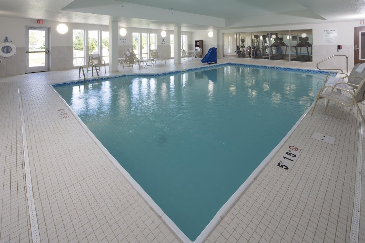 Holiday Inn Express & Suites Port Huron by IHG photo 3