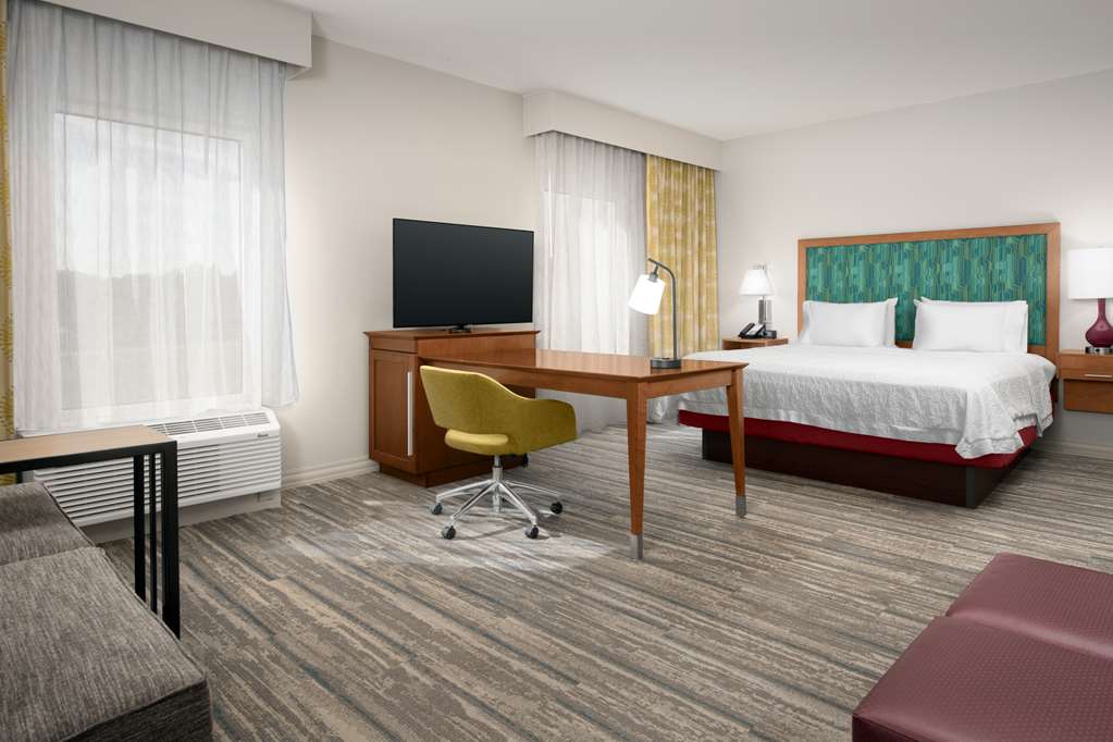 Hampton Inn & Suites Orangeburg photo 2