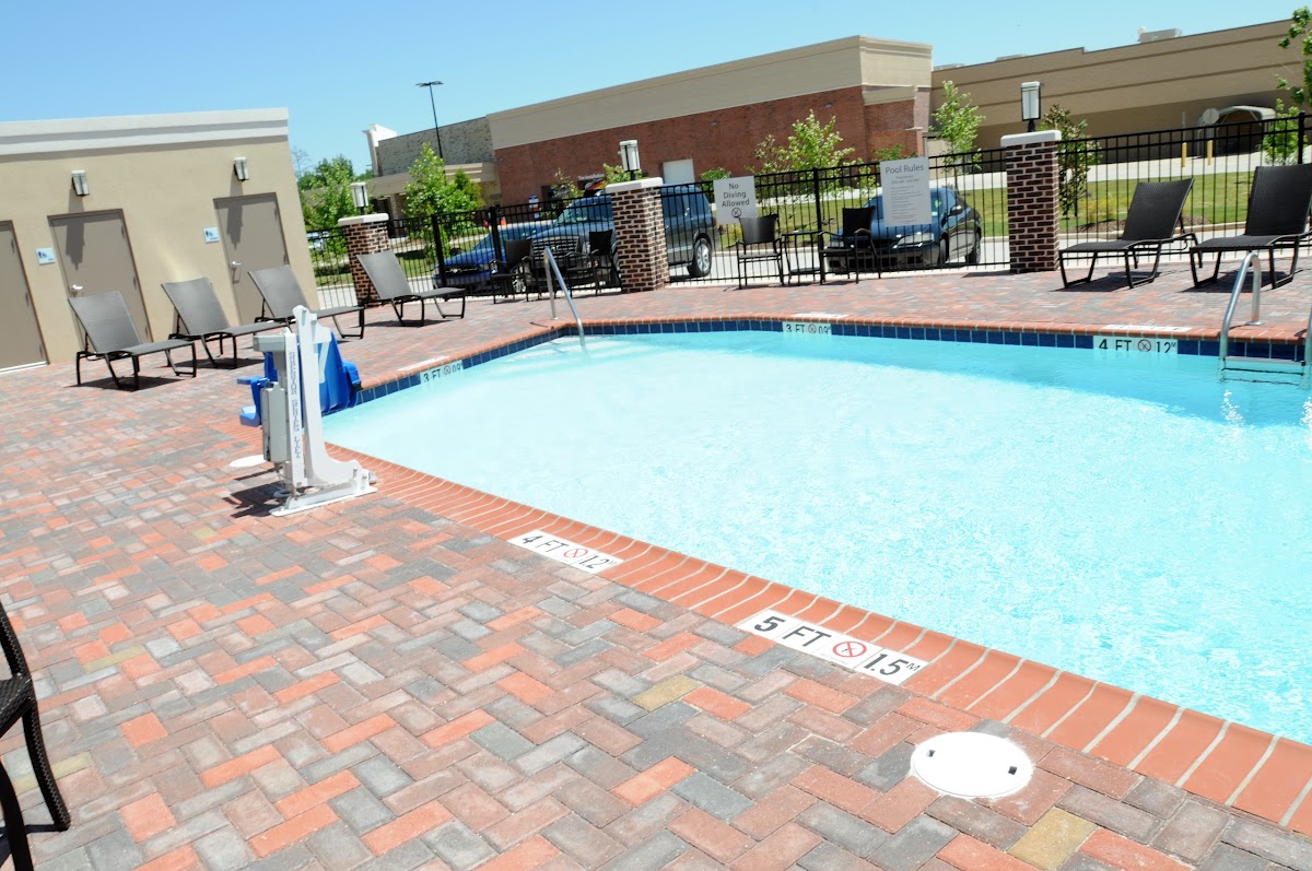 Holiday Inn Express Covington-Madisonville by IHG photo 3
