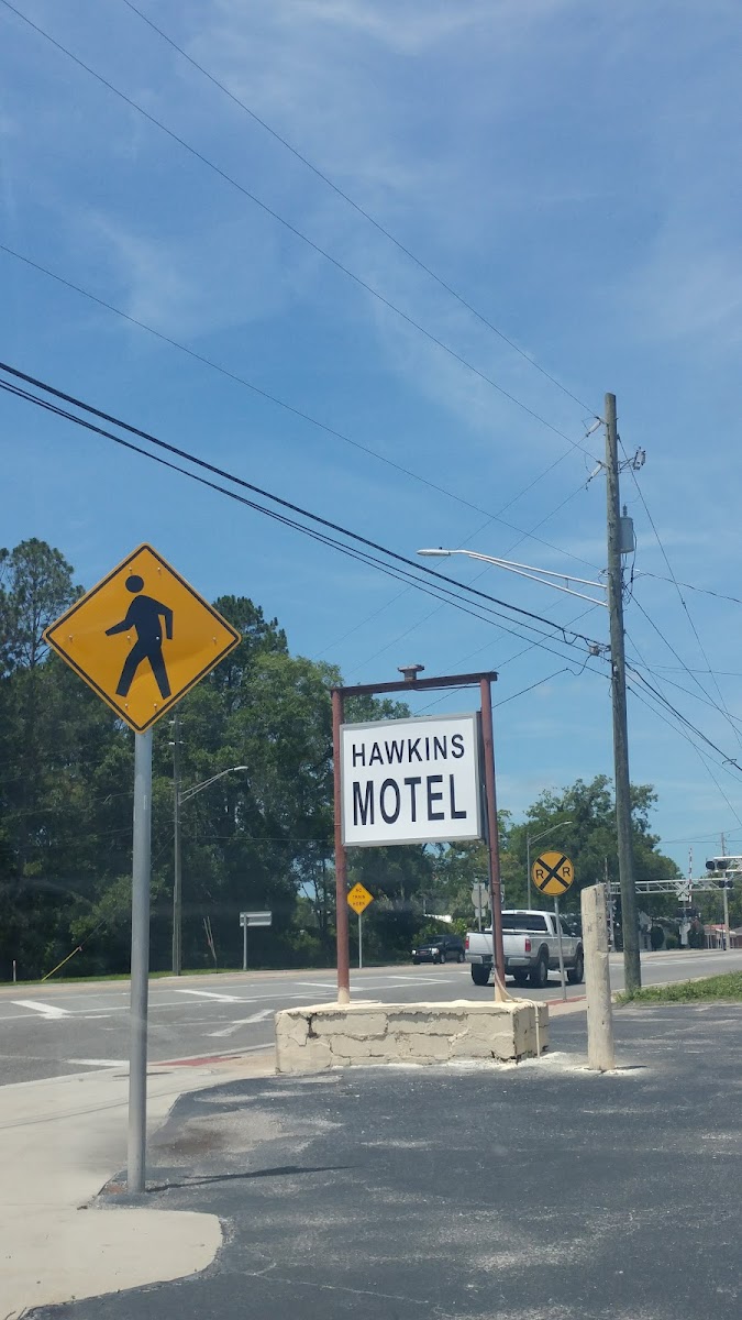 Hawkins Motel photo 2