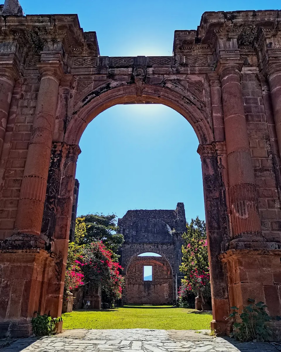 Templo Inconcluso de La Preciosa Sangre