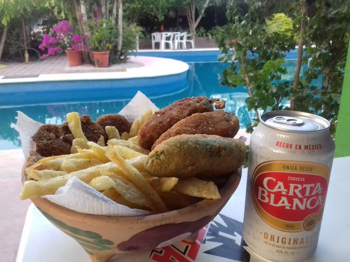 La Palapa photo 3