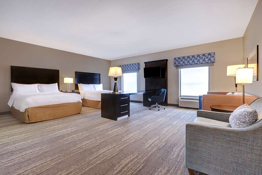 Hampton Inn & Suites Tampa Northwest/Oldsmar photo 2