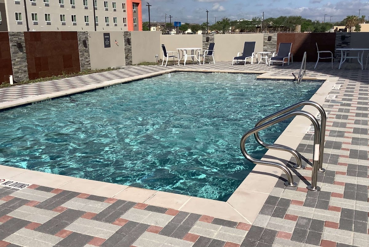 La Quinta Inn & Suites by Wyndham Corpus Christi Southeast photo 3