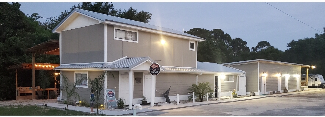 Cole's Lodge