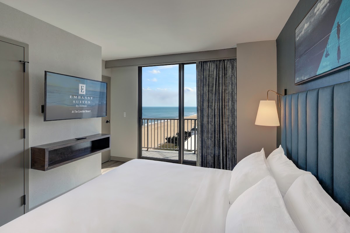 Embassy Suites by Hilton Virginia Beach Oceanfront Resort photo 2