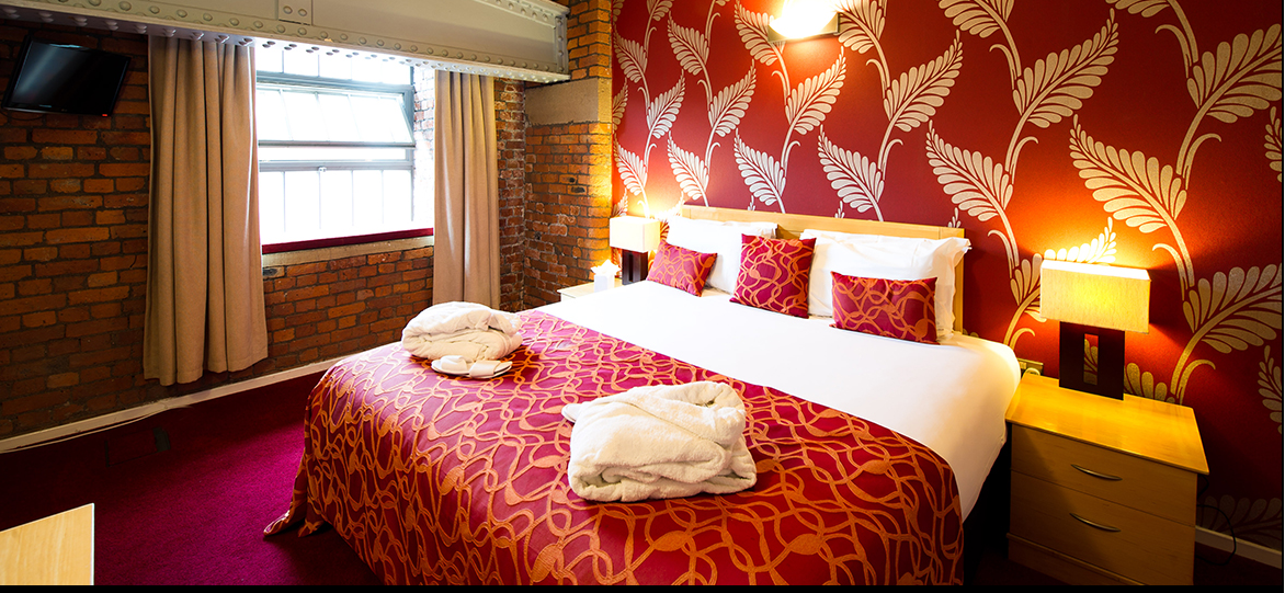 The Place Aparthotel photo 2