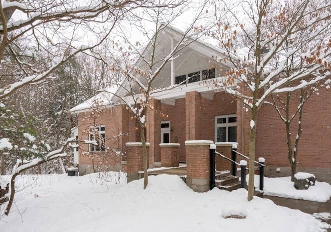 Pigeon Creek Inn