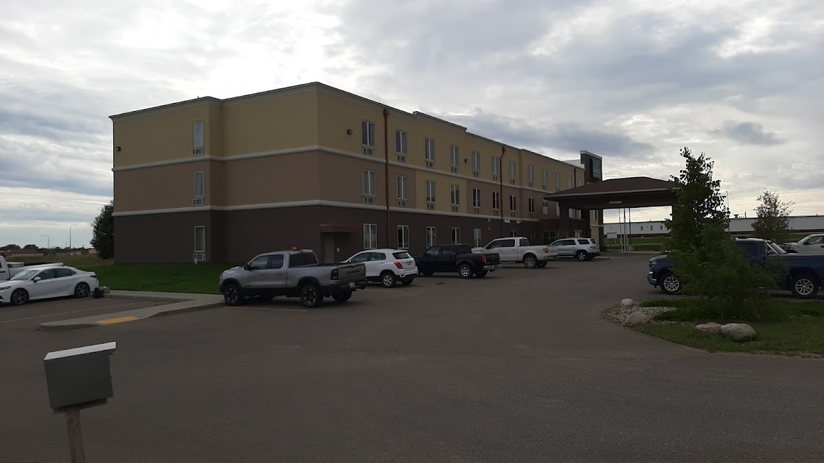 Quality Inn & Suites Minot North