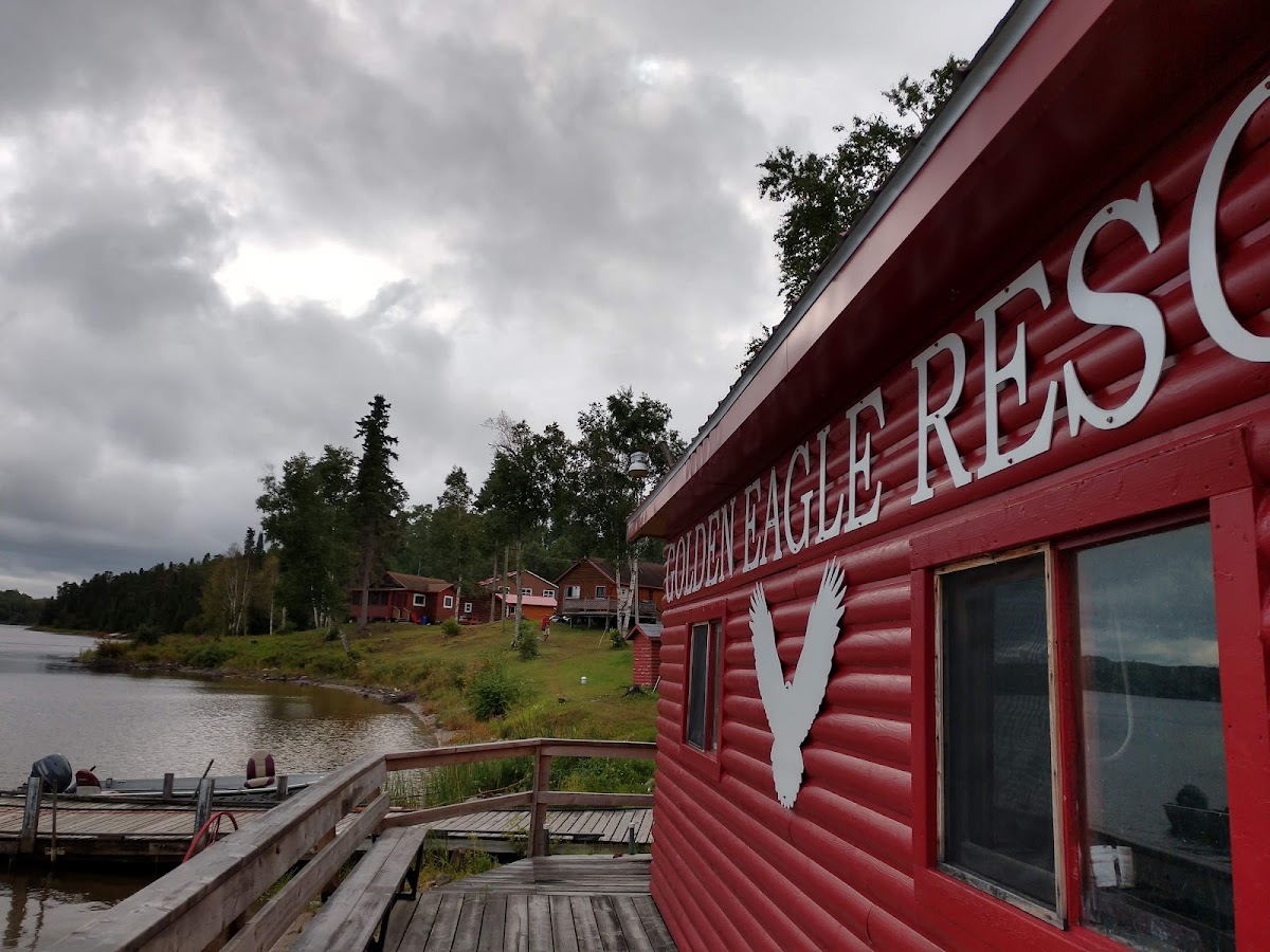 Lac Seul's Golden Eagle Resort