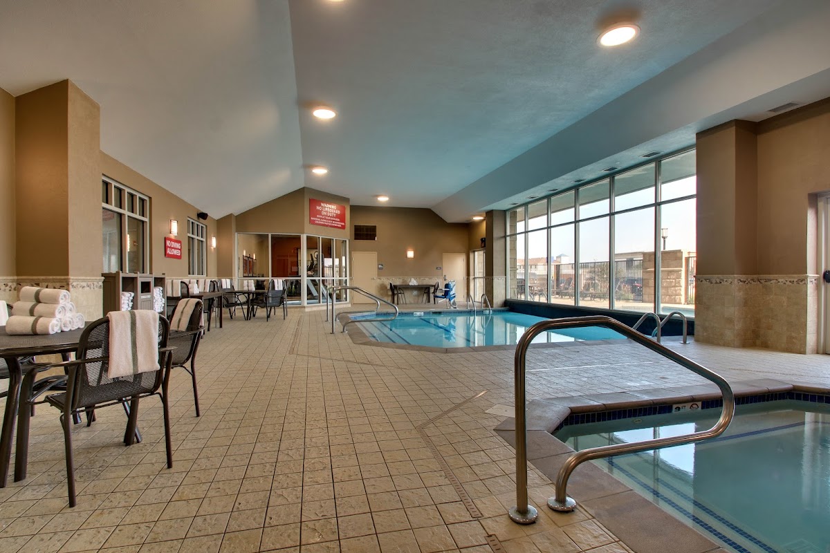 Drury Inn & Suites Findlay photo 3