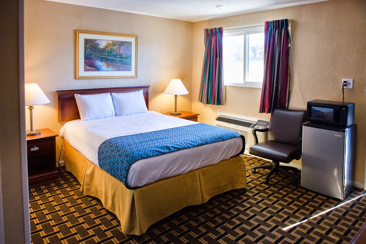 Grand View Plaza Inn & Suites photo 2