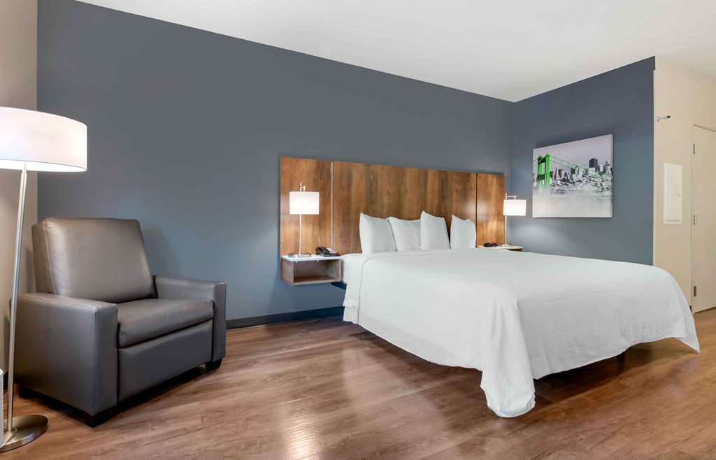 Extended Stay America Suites- Huntsville - Madison photo 2