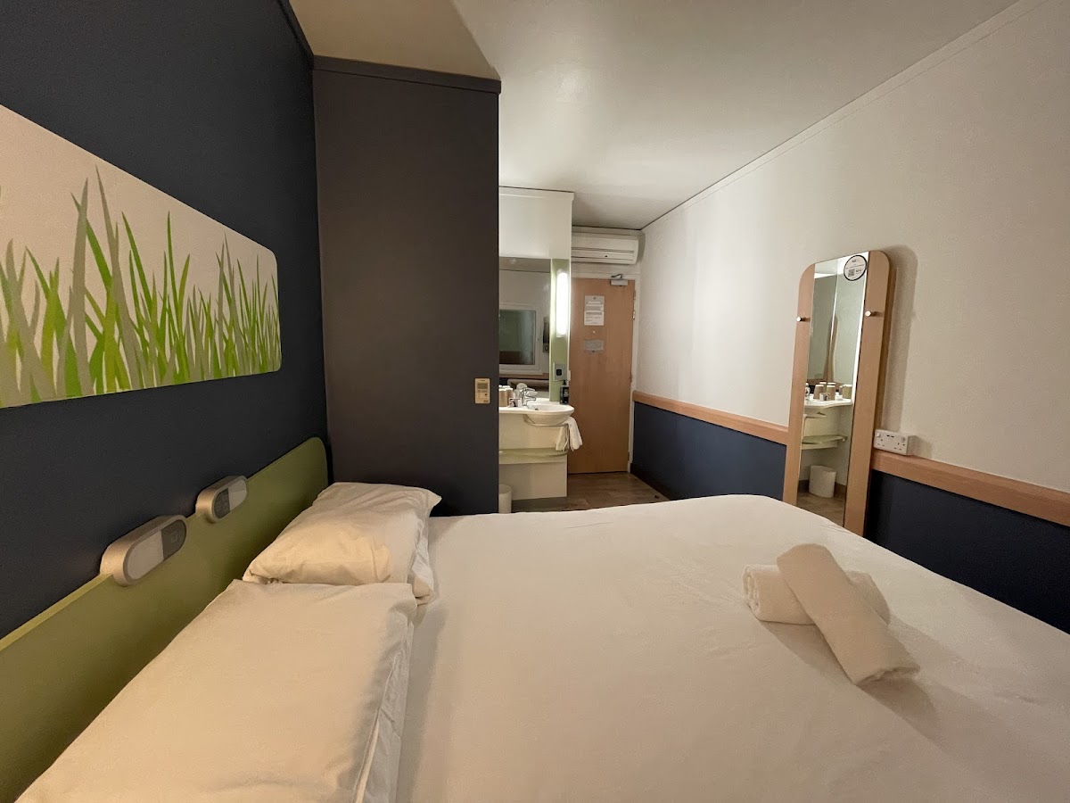 ibis budget Belfast City Centre photo 2