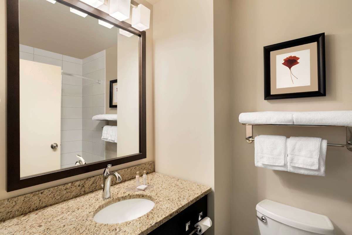 Travelodge Hotel by Wyndham Weyburn photo 3