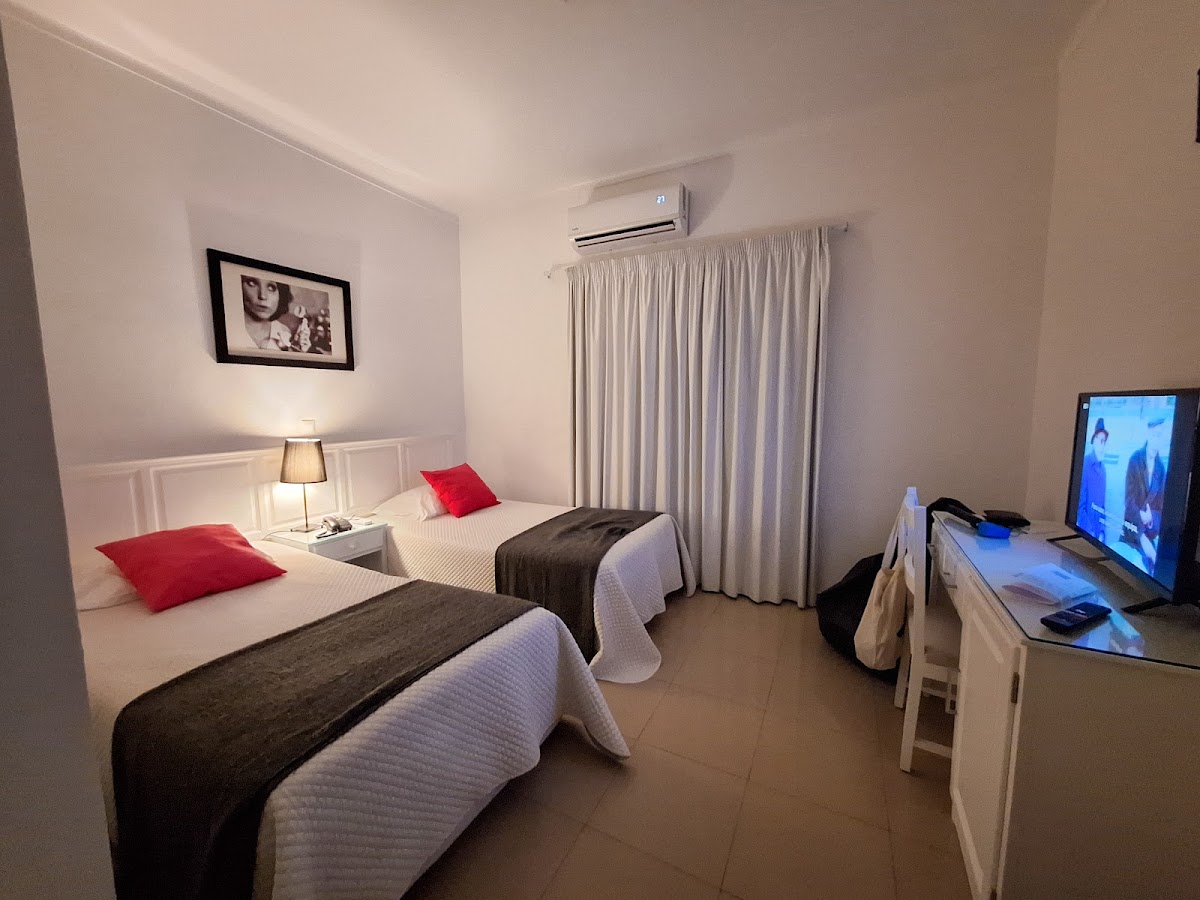 Room 1